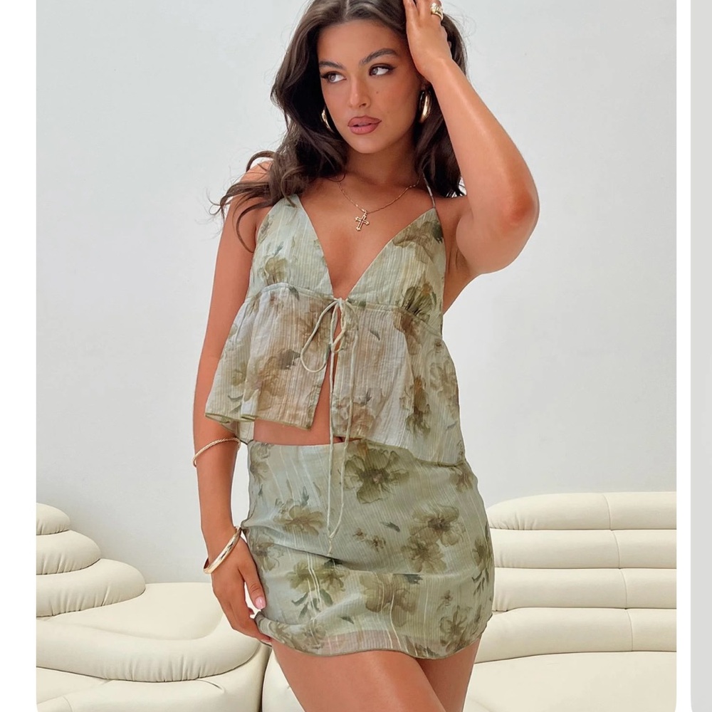 Princess Polly green floral two piece set